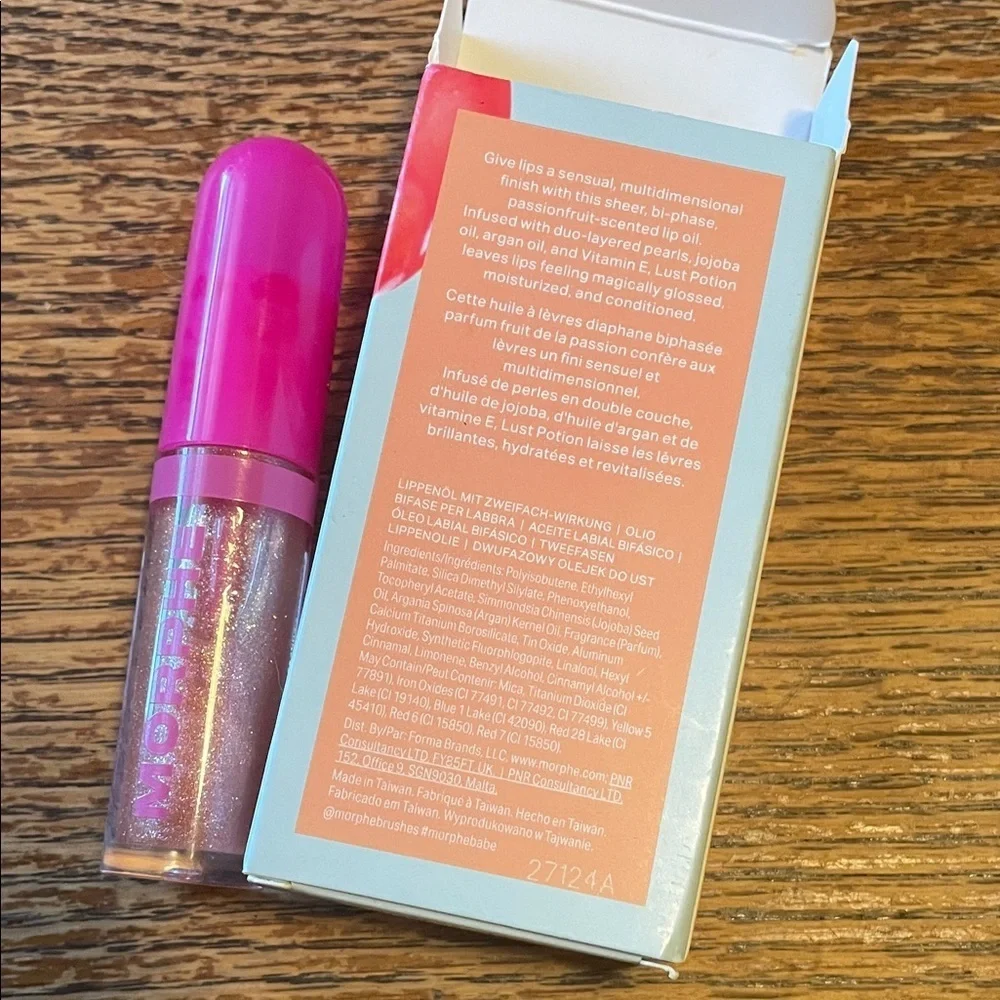 Morphe Lust Potion Lip Oil - Vibrant Pink and Rich Brown